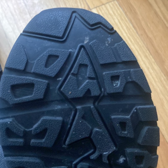 *LIKE NEW, NO BOX* Men’s NEW BALANCE 580 - Picture 5 of 6